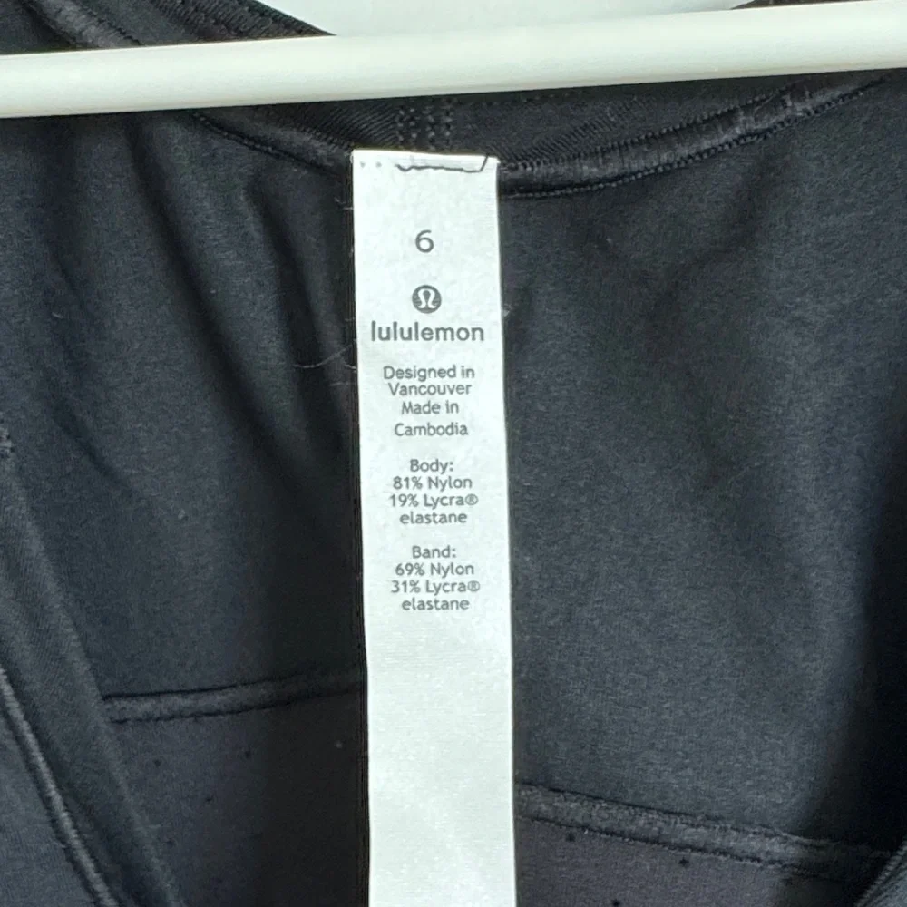 Lululemon cropped tank 6